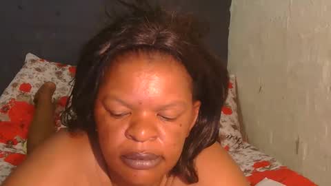 Snapshot of conny685249 chatting on 11.08.25 conny online show from 11.08.25