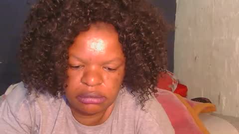 Snapshot of conny685249 chatting on 11.23.25 conny online show from 11.23.25