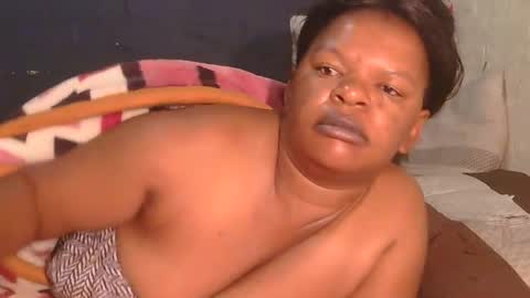 Snapshot of conny685249 chatting on 11.28.25 conny online show from 11.28.25