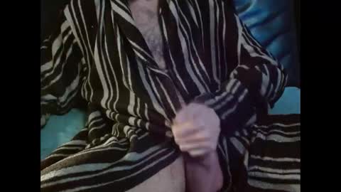 Snapshot of coolbreeze420842217 chatting on 11.04.25 coolbreeze420 online show from 11.04.25