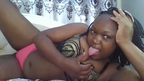 coolgirl001 online show from 10.23.25