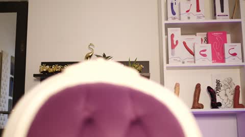 Ginger The Cringer online show from 01.24.25