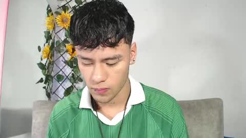 Snapshot of cooper_shiro chatting on 05.18.26 shiro online show from 05.18.26