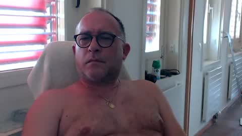 Snapshot of coquin369 chatting on 08.04.26 Coquin369 online show from 08.04.26