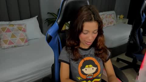 Snapshot of cora22_ chatting on 03.11.25 CORA online show from 03.11.25