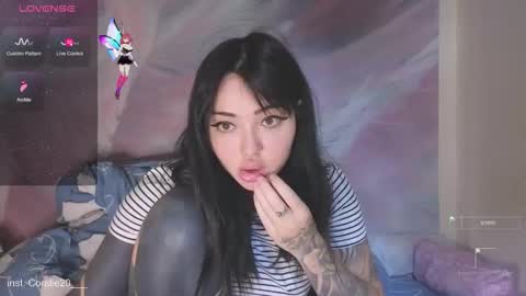 Snapshot of coralie20 chatting on 10.16.25 coralie20 online show from 10.16.25