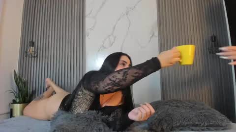 C O R A L  C A L I O P E   online show from 02.15.25