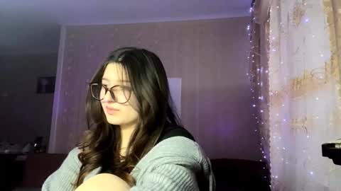 Elisheva online show from 01.15.26