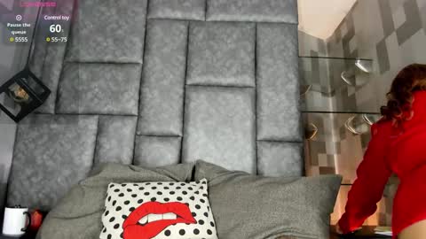 Snapshot of corina_taylor_ chatting on 02.08.25 Cori online show from 02.08.25