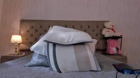 Snapshot of corinabrown_ chatting on 02.06.25 corinabrown_ online show from 02.06.25