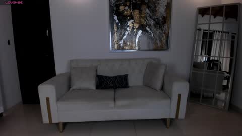 Corinne Russo online show from 01.27.25