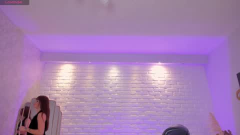 Corinne Russo online show from 01.28.25