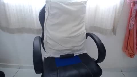 corolaxxl online show from 10.01.25