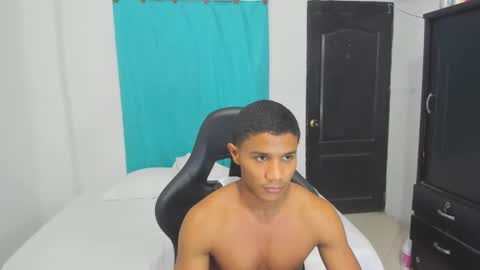 Ethan  online show from 10.18.25