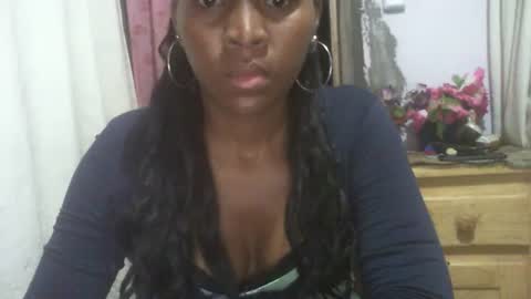 Snapshot of couleur_vanille chatting on 01.30.25 couleur_vanille online show from 01.30.25