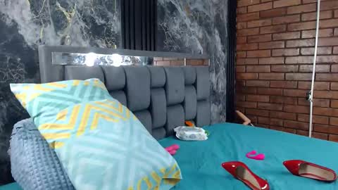 Andrea and Scott online show from 04.17.26