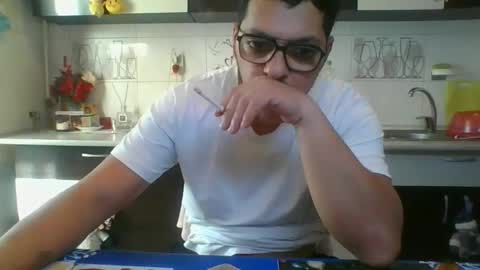 Snapshot of couple_p3rf3ct chatting on 12.15.24 couple_p3rf3ct online show from 12.15.24