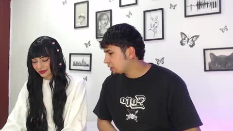 Snapshot of coupsextop chatting on 01.06.25 Juli and Liam online show from 01.06.25