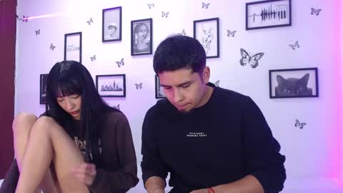 Snapshot of coupsextop chatting on 02.13.25 Juli and Liam online show from 02.13.25