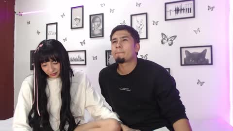 Snapshot of coupsextop chatting on 02.14.25 Juli and Liam online show from 02.14.25