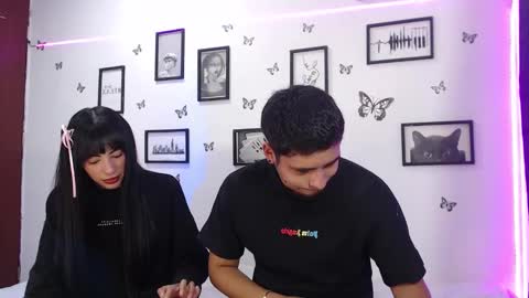 Snapshot of coupsextop chatting on 02.19.25 Juli and Liam online show from 02.19.25