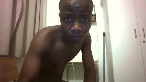 Snapshot of coziambhuti chatting on 04.03.26 CapriMeanace online show from 04.03.26