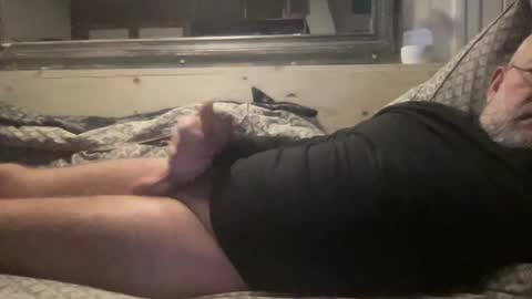 crapaud75018 online show from 01.05.25