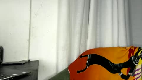 Snapshot of crave_meslowly chatting on 06.28.26 Taliee online show from 06.28.26