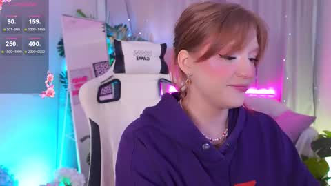 Snapshot of crazy__wine chatting on 09.15.25 Sonya online show from 09.15.25