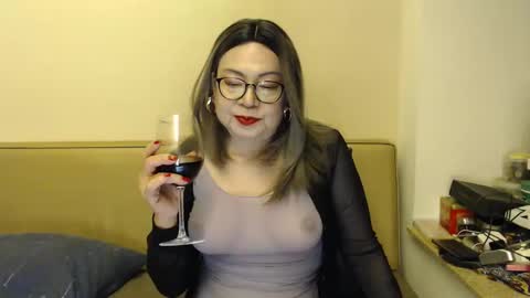 Snapshot of crazychika chatting on 02.25.25 Kelly online show from 02.25.25