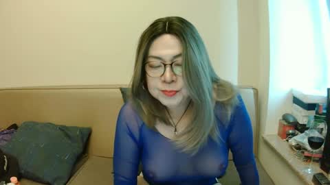 Snapshot of crazychika chatting on 02.27.25 Kelly online show from 02.27.25