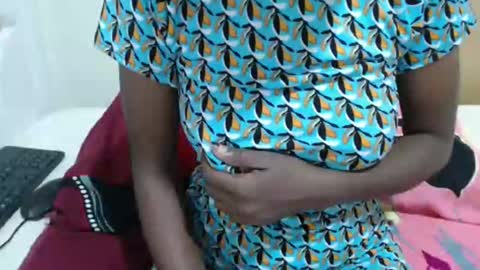 Ebonie online show from 10.15.25