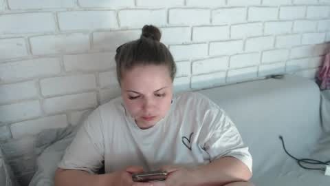 Snapshot of crazyy_girl_ chatting on 05.03.26 Crazyy Girl online show from 05.03.26