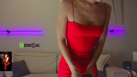 Snapshot of crazzy_cherry chatting on 11.28.25 crazzy cherry online show from 11.28.25