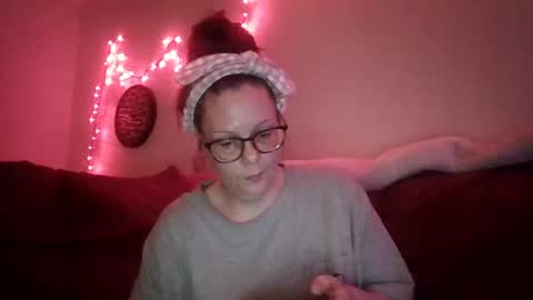 creammenow1229 online show from 02.01.25