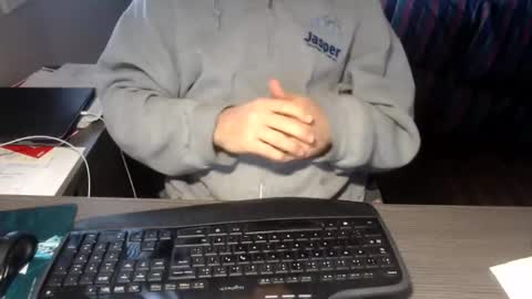 Creamormilk online show from 11.11.25