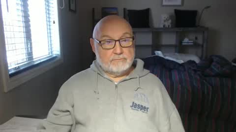 Creamormilk online show from 12.15.25