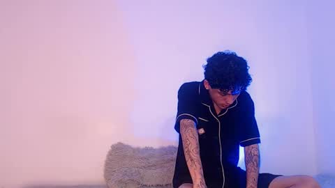  CAMILA Y SEBASTIAN online show from 10.08.25