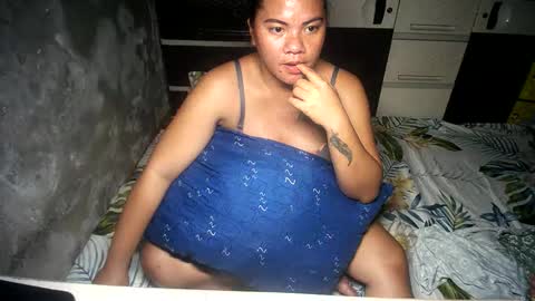 Snapshot of creamy_cunt4uxx chatting on 02.26.26 my pussy always wet online show from 02.26.26