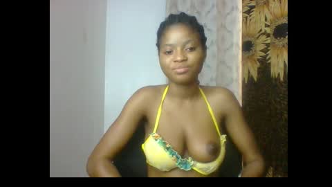 Snapshot of creamy_girl2 chatting on 02.28.26 Creamy girl2 online show from 02.28.26