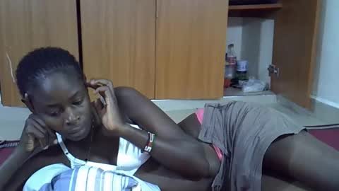 creamy_pussie online show from 03.25.26