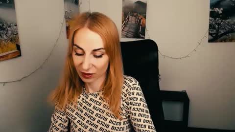 Snapshot of create_your_own_sun chatting on 06.01.26 Lera online show from 06.01.26