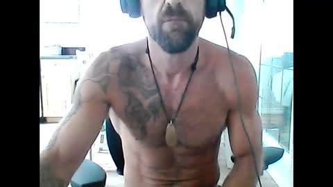 creatureofbeauty online show from 09.11.25