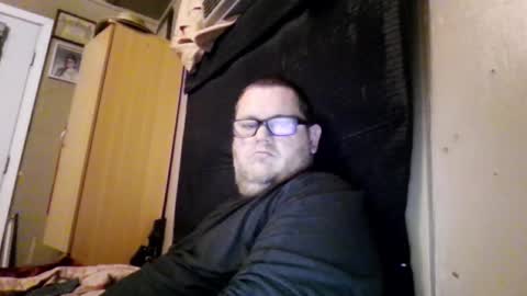 The hopeless romantic online show from 02.13.25