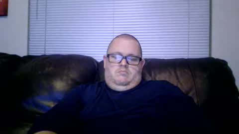 The hopeless romantic online show from 02.19.25