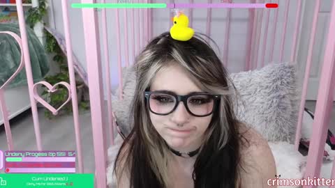 Crimson Kitten online show from 01.18.25