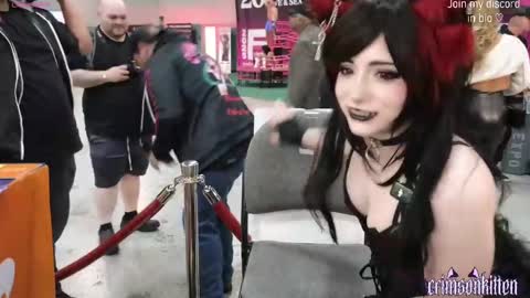 Crimson Kitten online show from 10.25.25