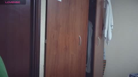 cris2428 online show from 01.15.26