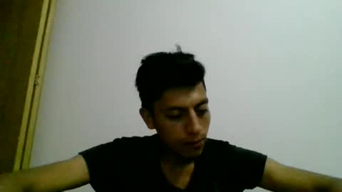 Snapshot of cris_master_ chatting on 10.04.25 cris_master_ online show from 10.04.25