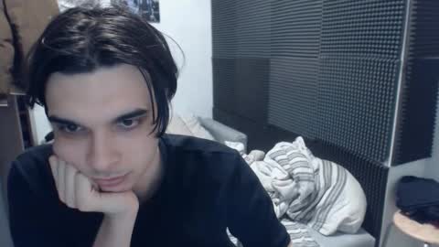 Snapshot of cris_peace chatting on 02.11.26 JOIN IN A FAN CLUB AND YOU WILL HAVE 90 OF MY PHOTOVIDEO FREE FANSLY - online show from 02.11.26